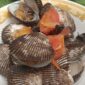 Kerang rebus, salah satu sumber protein dan mineral yang bermanfaat bagi kesehatan jika diolah dengan bersih dan matang.Foto:Historia88